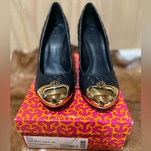 NIB Tory Burch Quilted Navy Women Leather Wedge Heels (Kaitlyn)
